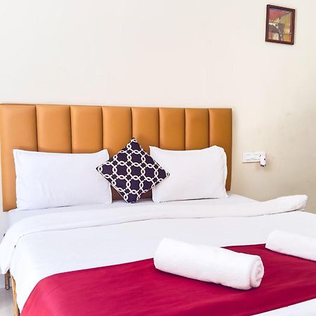 Hotel Leela Inn Candolim Marmagao ภายนอก รูปภาพ