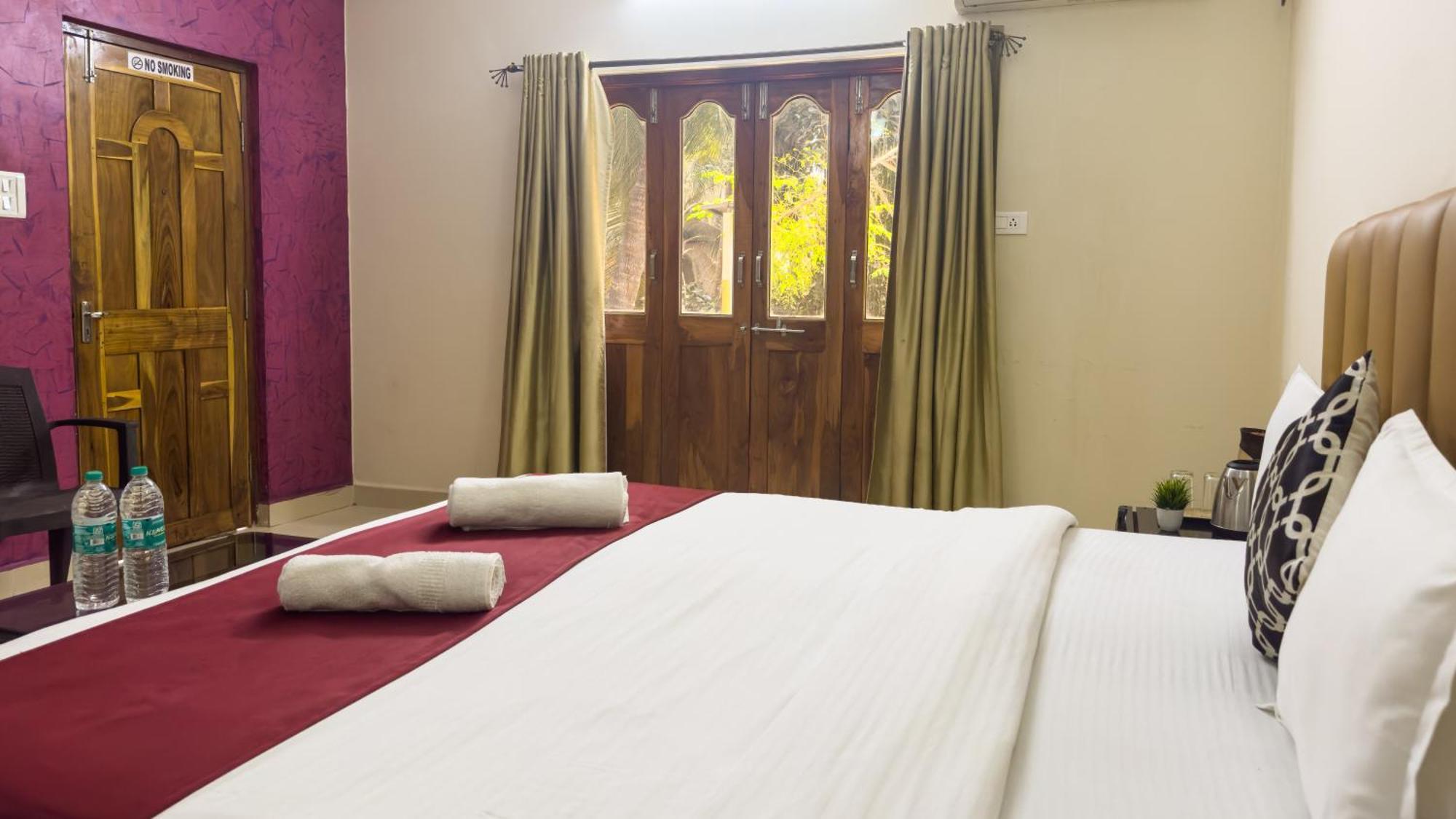 Hotel Leela Inn Candolim Marmagao ภายนอก รูปภาพ